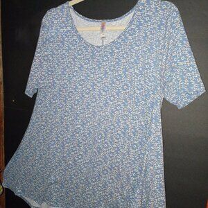 LuLaRoe Perfect T size large blue tribal Aztec southwest print in swing shape